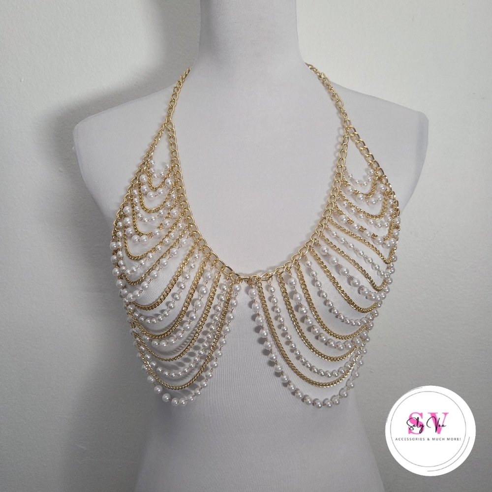 Gold Body Chain Accesory With Pearl Decor
